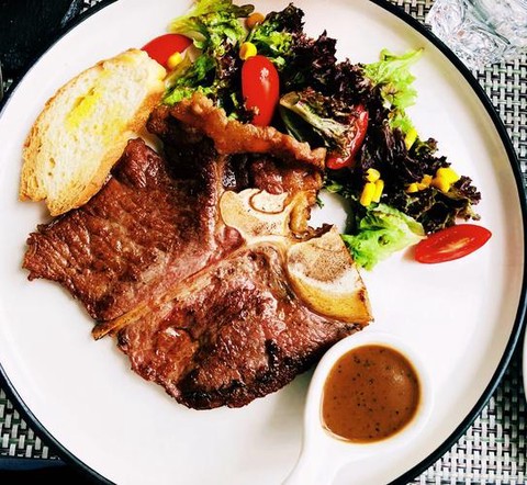 球球大作战牛排怎么得