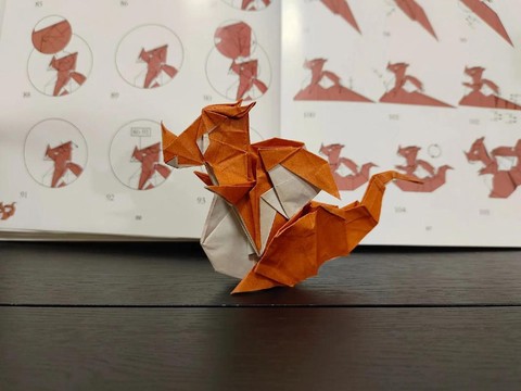 神奇宝贝小火龙怎么折[图2]