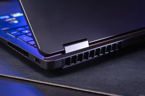 暗影精灵如何下载软件